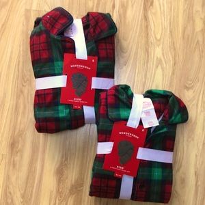NWT Plaid Holiday Pajamas. Sizes 5 & 6.